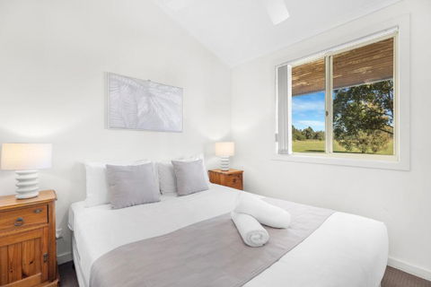 Madigan Cottages - The Kookaburra Cottage - Accommodation Mermaid Beach 1