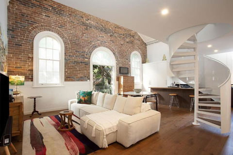 Mezzanine Magic, Bondi Junction - Accommodation Mermaid Beach 0