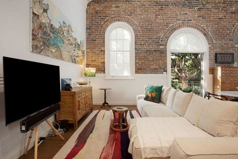 Mezzanine Magic, Bondi Junction - Accommodation Mermaid Beach 2