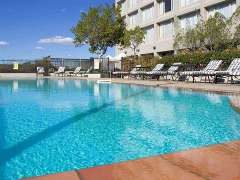 Mercure Sydney Parramatta - Accommodation Mermaid Beach 0