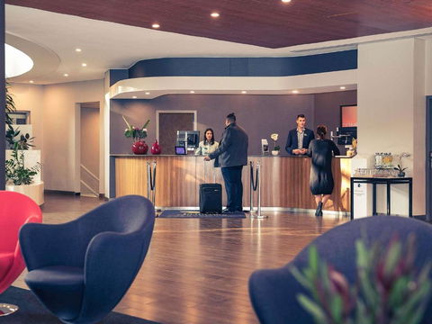 Mercure Sydney Parramatta - Accommodation Mermaid Beach 3