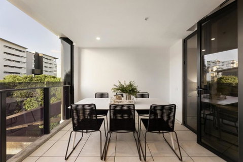 Modern Luxury Gabba Apartment - Accommodation Mermaid Beach 0