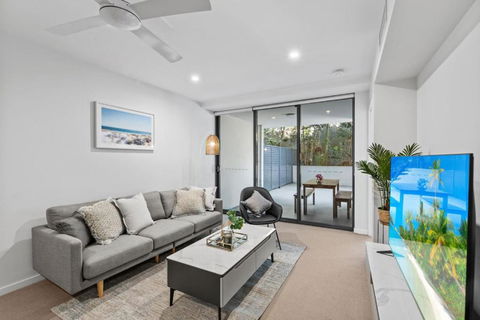 Modern 2B2B Suit Only 10mins To Airport N Southbank - Accommodation Mermaid Beach 1