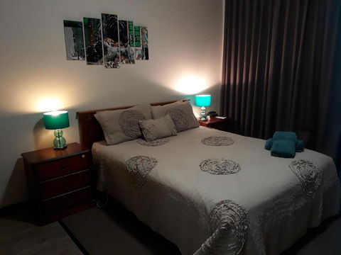 Moe Motor Inn - Contactless 24 Hour Checkinn Available - Accommodation Mermaid Beach 0