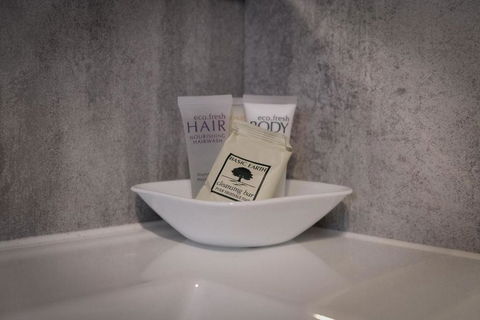 Mount Rumney Escapes Seaview House 1 - Possum House - Accommodation Mermaid Beach 2