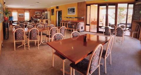 Mud Hut Motel - Accommodation Mermaid Beach 2