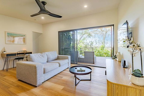 New - Our Treehouse Near Alex Beach - Accommodation Mermaid Beach 0