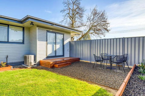 Nth Central 3BR - Split Systems Throughout & Wifi - Accommodation Mermaid Beach 3
