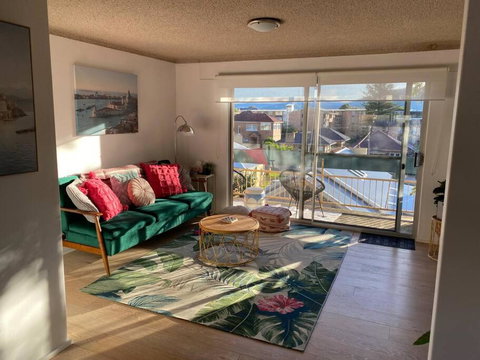 North Beach Getaway - Accommodation Mermaid Beach 0