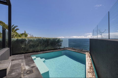Oceanfront Beach Pad - Accommodation Mermaid Beach 0