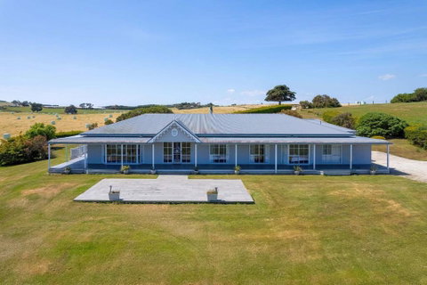 Oceanview On The Hill - Accommodation Mermaid Beach 1