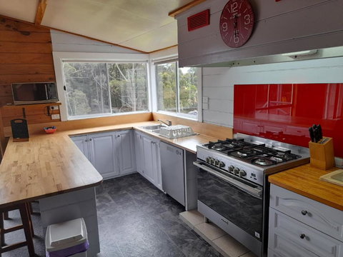 Old School Rocky Cape Guesthouse - Accommodation Mermaid Beach 2