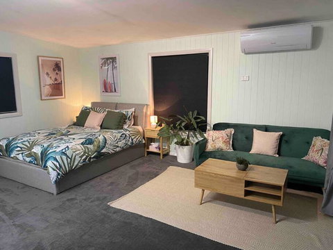 On Track Getaway - Accommodation Mermaid Beach 1