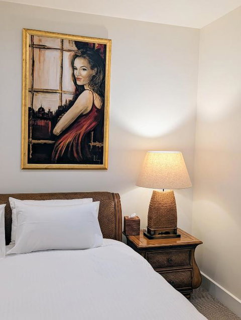 ONE Luxury Apartment - Accommodation Mermaid Beach 1