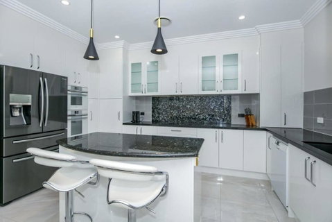 Opulence By Khove - Accommodation Mermaid Beach 3
