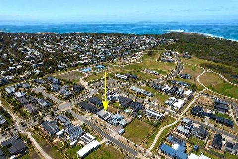 Opulence Cove - Accommodation Mermaid Beach 2