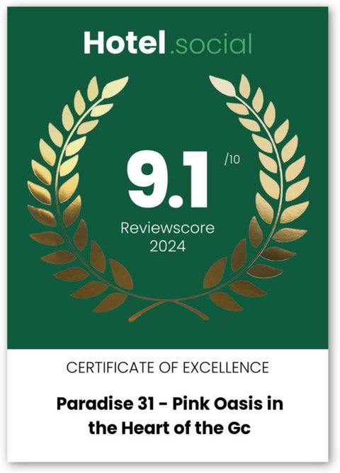 Paradise 31 - Pink Oasis In The Heart Of The GC - Accommodation Mermaid Beach 1