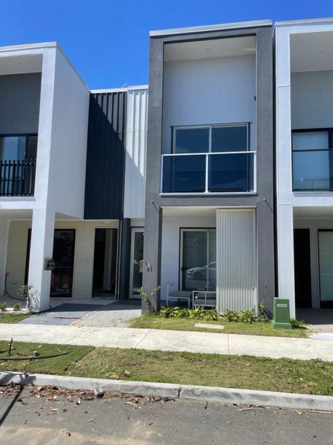 Peaceful Paradise - Accommodation Mermaid Beach 1