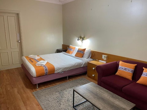 Philadelphia Motor Inn - Accommodation Mermaid Beach 3