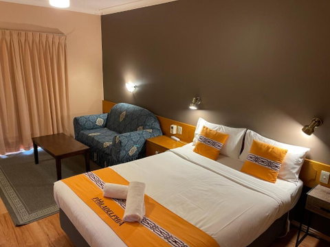Philadelphia Motor Inn - Accommodation Mermaid Beach 0