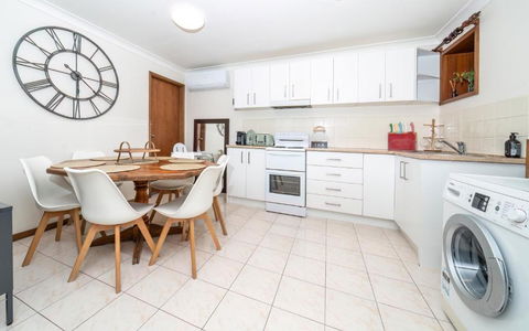 Point Clare - Relax And Unwind - Greenery & Birdsongs - Accommodation Mermaid Beach 3