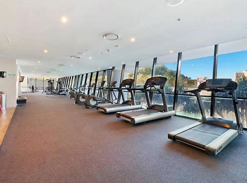 Pool, Gym, Cinema & Balcony! - Accommodation Mermaid Beach 1