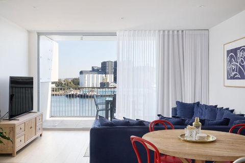 Portside On Honeysuckle - Accommodation Mermaid Beach 0