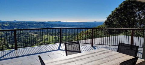 Potters Place Montville - Accommodation Mermaid Beach 0