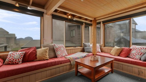 Powderkeg - Accommodation Mermaid Beach 1