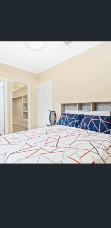 Private Room2 20 Minute CBD And Airport - Accommodation Mermaid Beach 2