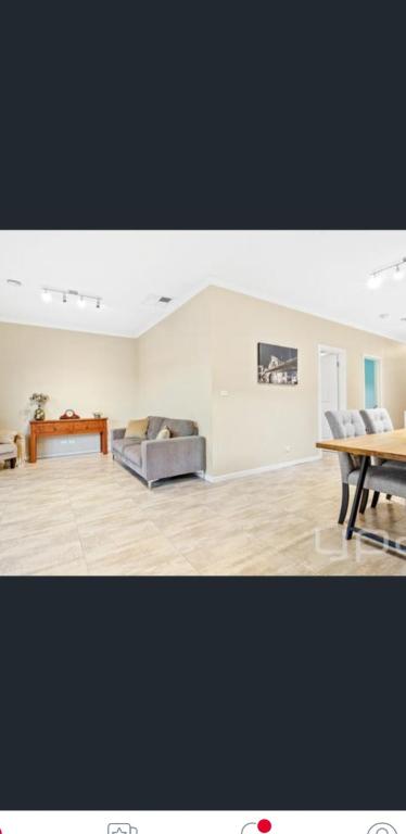 Private Room2 20 Minute CBD And Airport - Accommodation Mermaid Beach 3