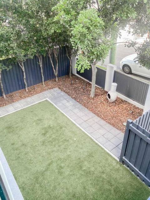 Quite 2B2B Family Home W Free Parking, BBQ - Accommodation Mermaid Beach 2