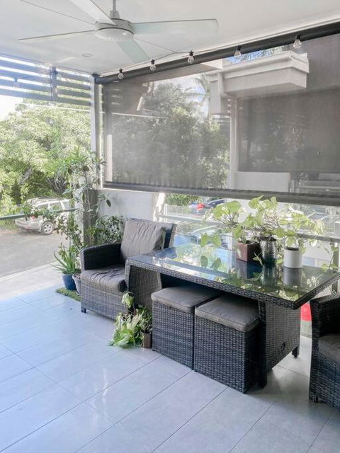 Quite 2B2B Family Home W Free Parking, BBQ - Accommodation Mermaid Beach 0