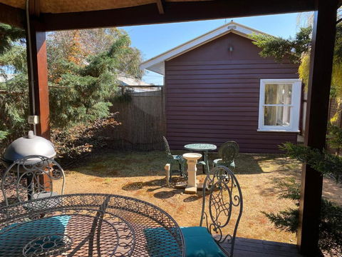 R&R Blue Diamond Luxury Studio Maryborough, Vic - Accommodation Mermaid Beach 0