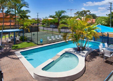 Raceways Motel - Accommodation Mermaid Beach 3