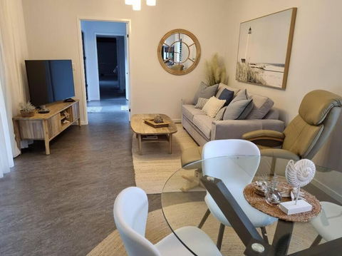 Rainbow Park Retreat - Accommodation Mermaid Beach 3