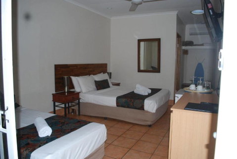 Rainforest Motel - Accommodation Mermaid Beach 1