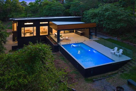 Rainforest Villa: Luxe Escape - Accommodation Mermaid Beach 0