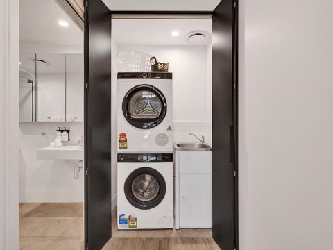 Rambla @ Berwick House - Accommodation Mermaid Beach 1