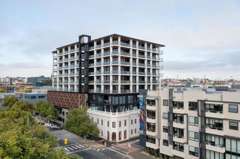 R Hotel Geelong - Accommodation Mermaid Beach 3