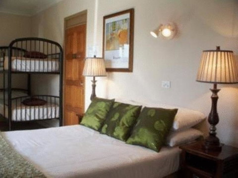 Aspect Central - Accommodation Mermaid Beach 1