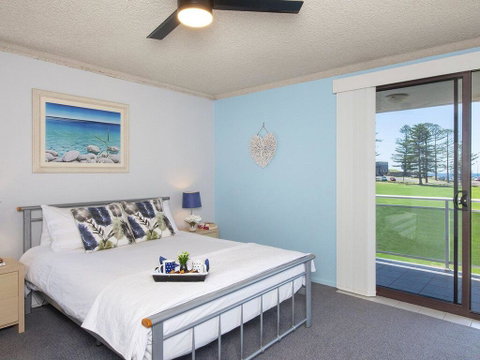 At The Beach - Kiama Surf Beach At Your Doorstep - Accommodation Mermaid Beach 2