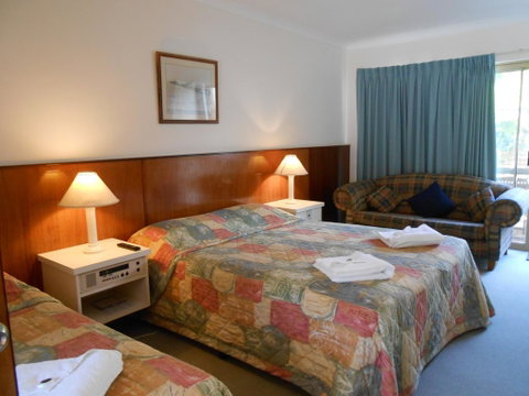 Augusta's Georgiana Molloy Motel - Accommodation Mermaid Beach 1