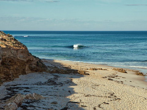 Back Beach Hideaway - Accommodation Mermaid Beach 1