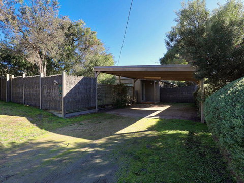 Back Beach Hideaway - Accommodation Mermaid Beach 0