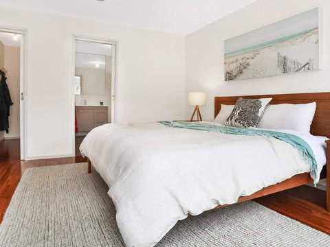 Backyard Bliss - Accommodation Mermaid Beach 2