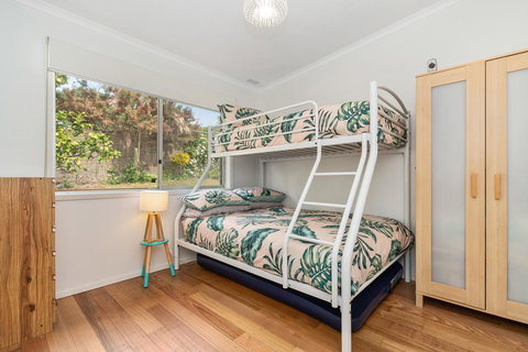 BADENOCH - Accommodation Mermaid Beach 1