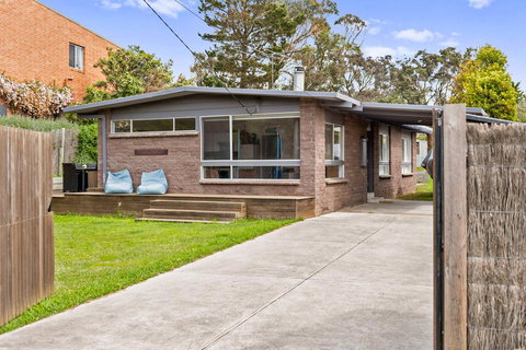 BADENOCH - Accommodation Mermaid Beach 0
