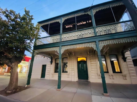 Balcony Level - Heygarth House - Port Of Echuca Townhouse - Accommodation Mermaid Beach 0
