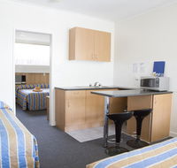 Bamboo Motor Inn - Accommodation Mermaid Beach